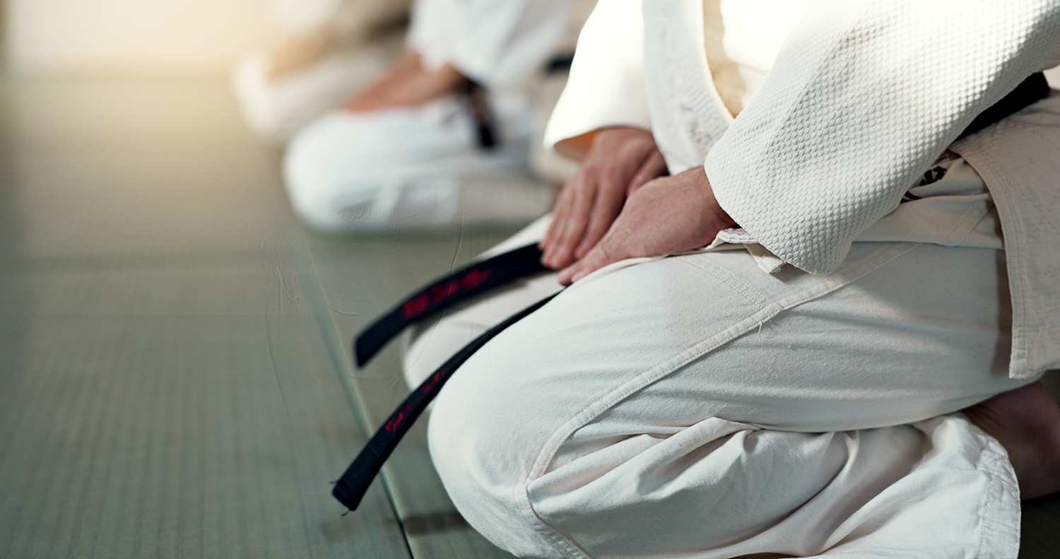 japanese-men-aikido-bow-training-fighting-modern-martial-arts-learning-self-defence-group-black-belt-students-instruction-dojo-place-sport-class-respect-discipline